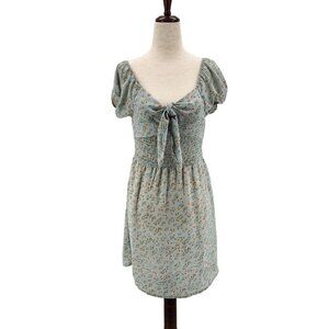 NWT Love Tree Floral Blue Short Sleeve Mini Dress Womens Small